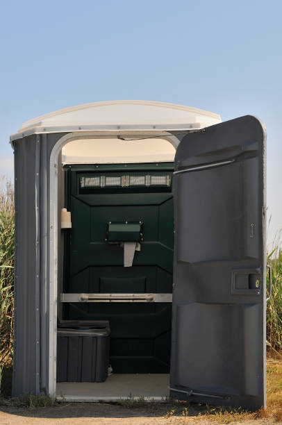 Best Restroom trailer rental cost  in Bacliff, TX